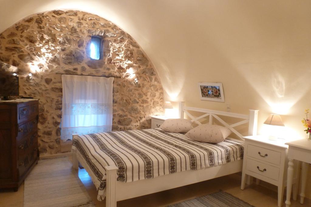To Petradi Appartement Avgonima Kamer foto